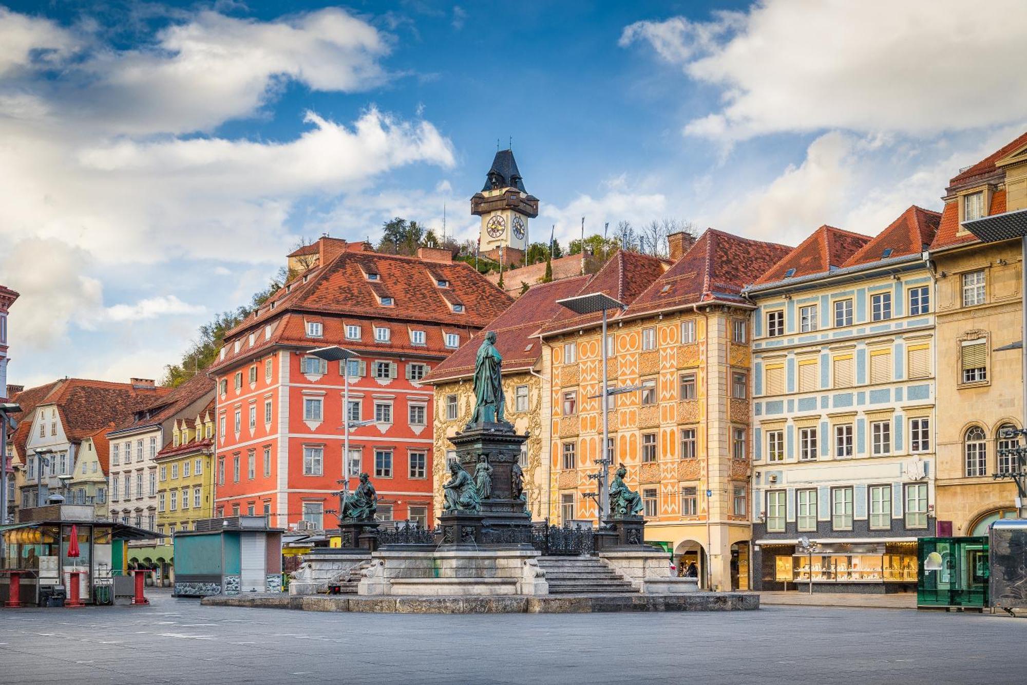 Boho Design Studio - Historic City Center With Free Parking & Aircon By Hero Homes Graz Esterno foto